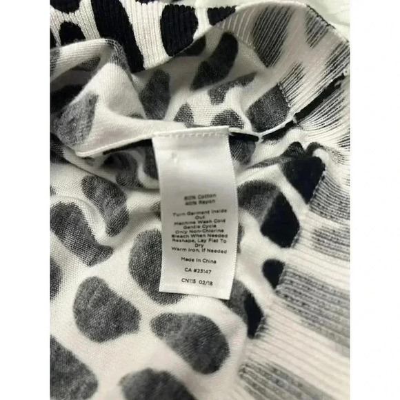 Talbots Women Black White Button Front 3/4 Sleeve Cardigan Sweater Size Medium - Picture 8 of 8